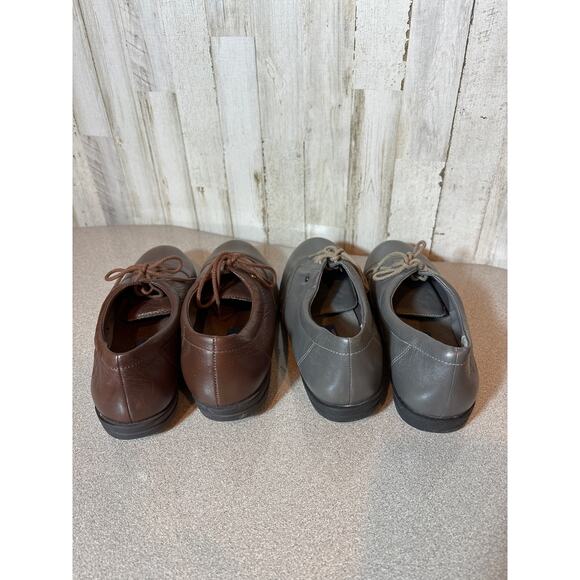 2 pair Womens Easy Spirit Lace‎ up Oxfords Gray and Brown - Picture 2 of 11
